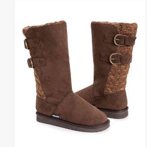 Muk Luk Brown buckle boot